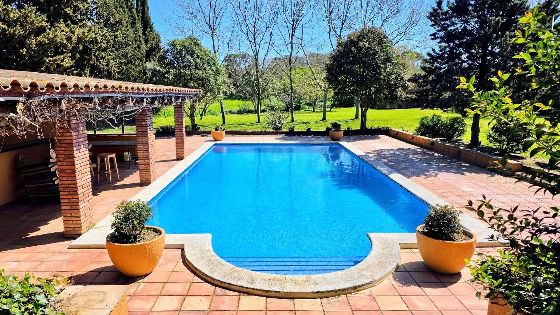 Casa De Campo En El Emporda Cruïlles